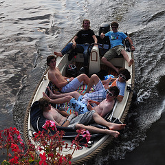 Peurbakkentocht: Six in a boat