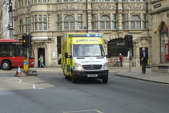 Oxford 2013 – 2011 Mercedes-Benz Sprinter 519 CDI Ambulance