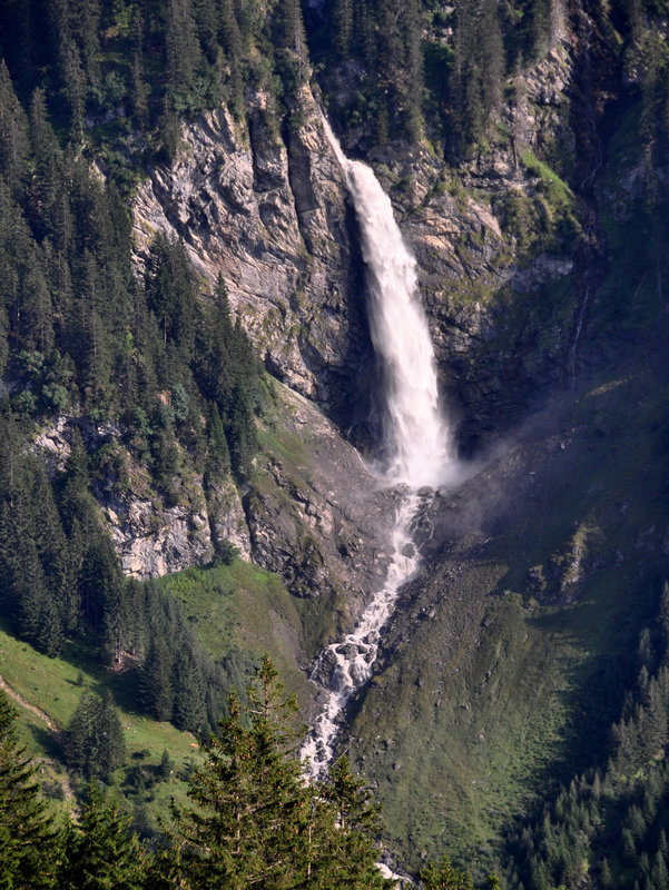 Holiday 2009 – Waterfall at the Klausen Pass, Switzerland