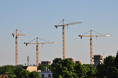 Cranes of the new building of the Regional Education Centre