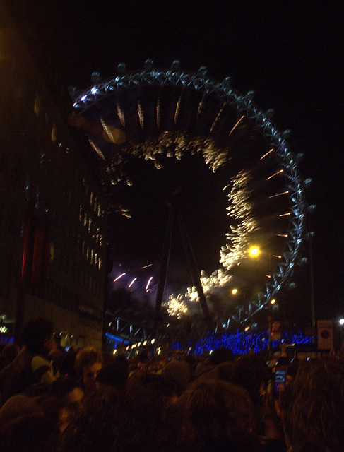 London Eye Fireworks 2006/7 (5)