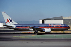 N334AA Boeing 767-223ER American Airlines