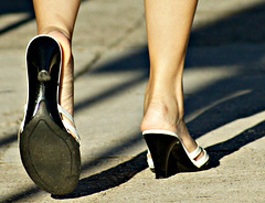 athena alexander heels, size 7