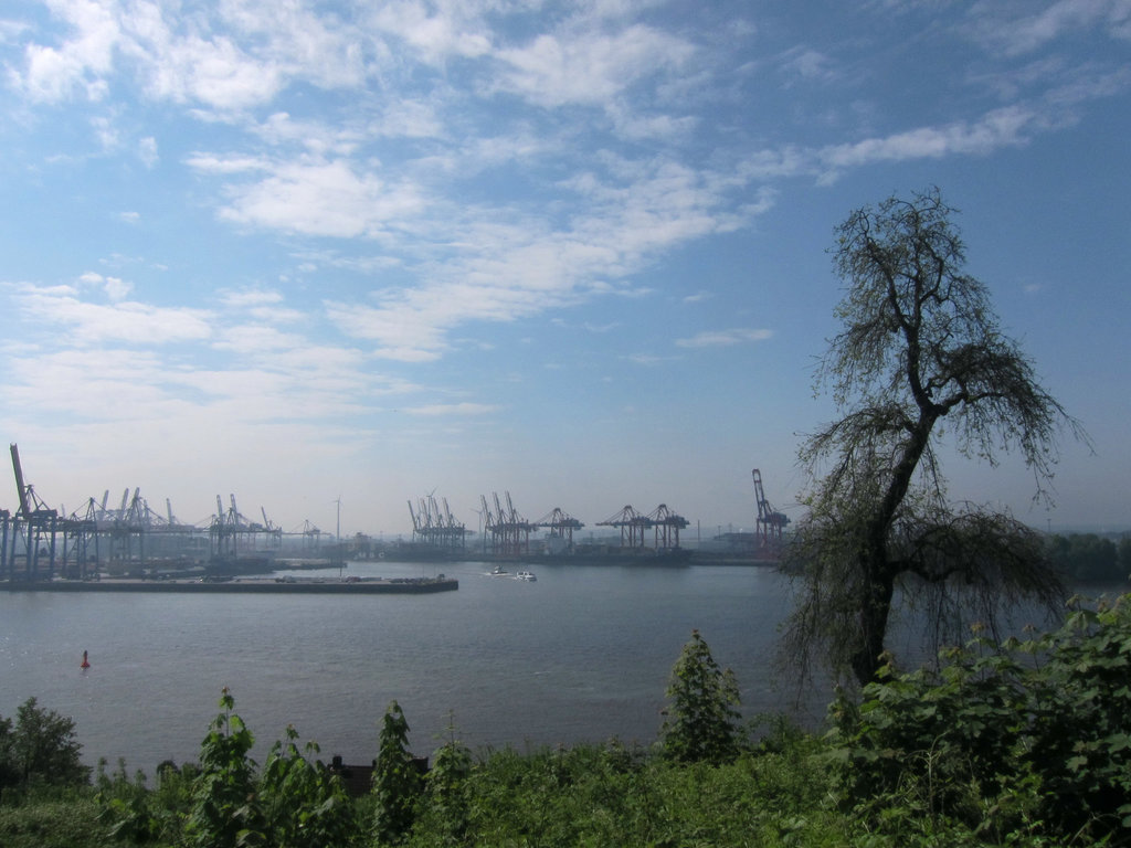 Hamburg Hafen gesehen von der Elbchaussee