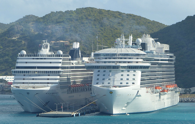 Cruise Ships at St. Maarten (6) - 30 January 2014