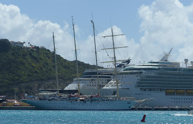 Star Clipper at St. Maarten - 30 January 2014