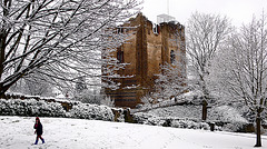 Guildford Castle 6 Snow LX2