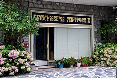Holiday 2009 – Shop front in Isola, France