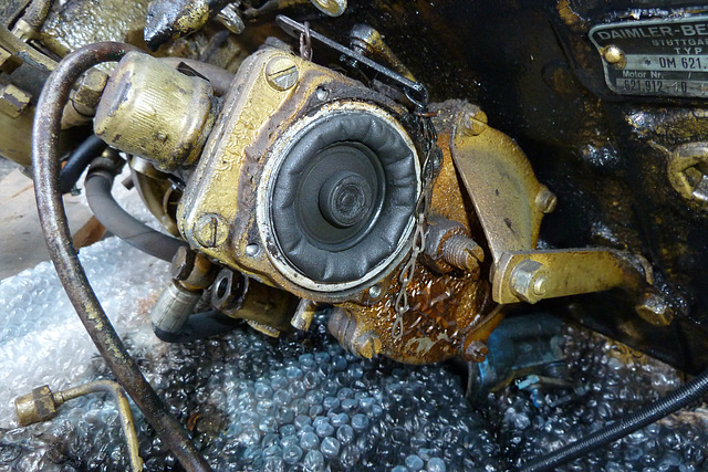 Diesel pump of a Mercedes-Benz OM621 engine