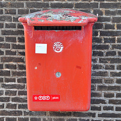 Old postbox still in use