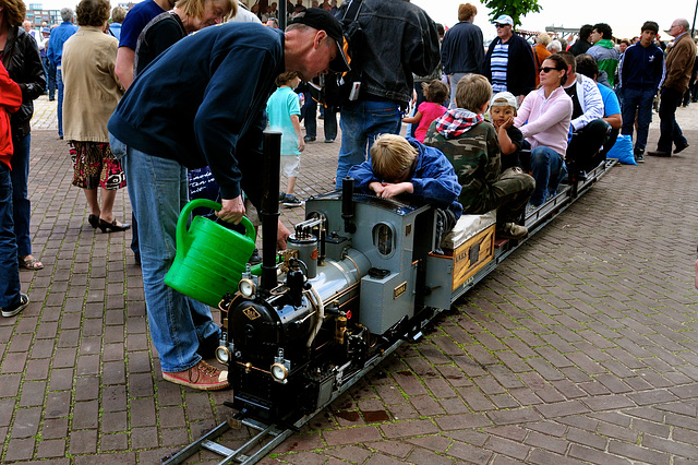 Dordt in Stoom 2012 – Getting some new water
