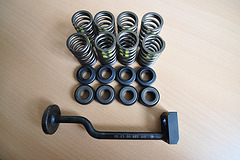 Valve springs, rotocaps and installer assembly