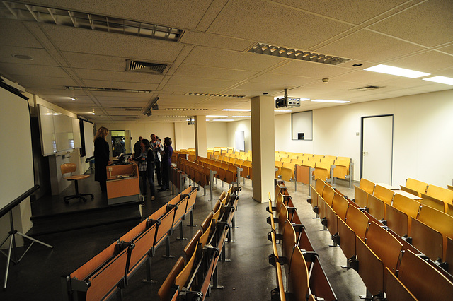 Lecture hall 1A20 in the Pieter de la Court building of Leiden University