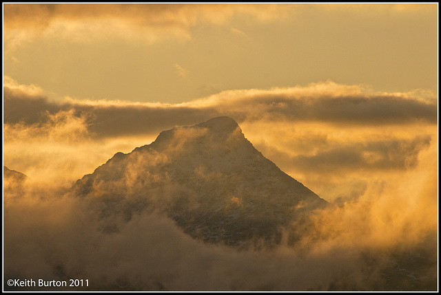 Memories of Scotland - Jan 2010: Mountain in the mists.