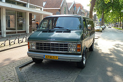 1984 Dodge Ram 1500 Van