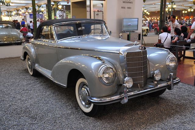 Holiday 2009 – 1955 Mercedes-Benz Cabriolet 300s