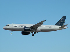 N428MX A320-231 Mexicana
