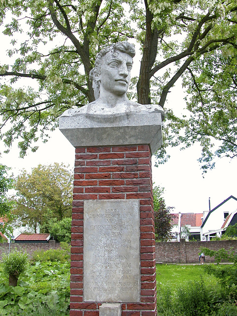 Second World War monument