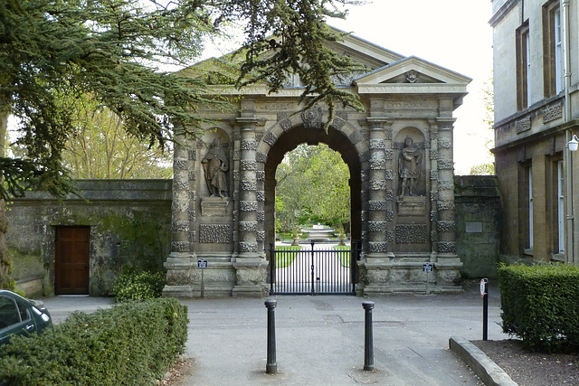 Oxford – Entrance to the Botanical Garden