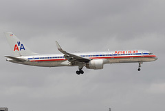 N613AA Boeing 757-223 American Airlines