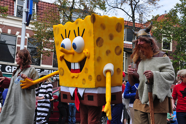 Leidens Ontzet 2011 – Parade – Sponge Bob