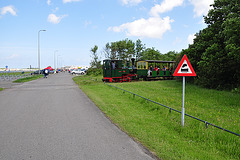 Stoom- en dieseldagen 2012 – Watch out for crossing steam trains