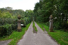 Entrance to the Leeuwenhorst estate