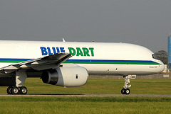 EI-LTA B757-23NF Blue Dart Aviation