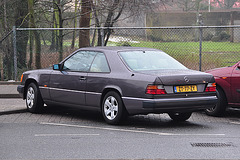 1991 Mercedes-Benz 230 CE U9