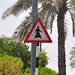 Dubai 2012 – Watch out for tall persons wearing robes