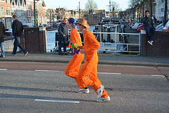 Singelloop 2013 – Running in orange