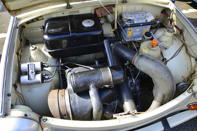 Techno Classica 2013 – Trabant engine