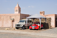 Dubai 2012 – Al Ain Vintage Car Museum outside section