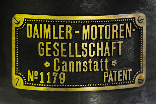 Automuseum von Fritz B. Busch – Daimler motor plate