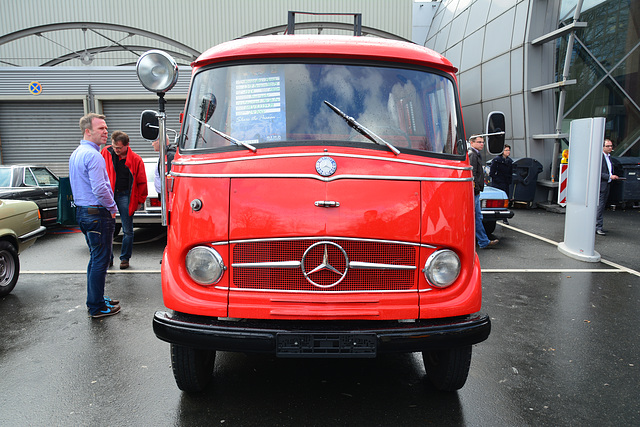 Techno Classica 2013 – 1964 Mercedes-Benz L319