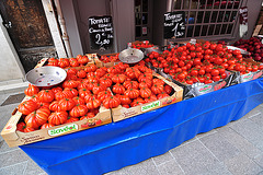 France 2012 – Tomatoes at the friday market in Chalon-sur-Saône