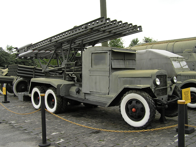 BM-13 "Katjuscha" BM-13 "Katjuscha"