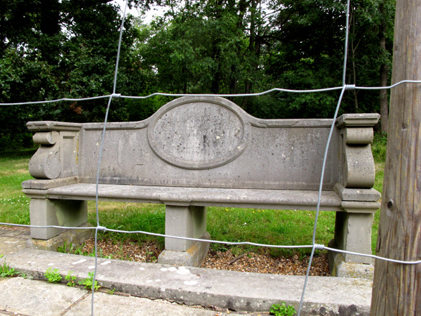 Wilberforce bench