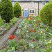 Stratford-upon-Avon 2013 – Well-kept garden