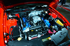Dubai 2013 – Dubai International Motor Show – Ford Mustang engine