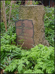 tree stump grave at St Sepulchre's