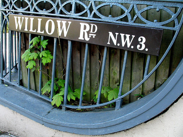 Willow Road NW3