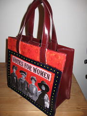 Suffragette purse, back