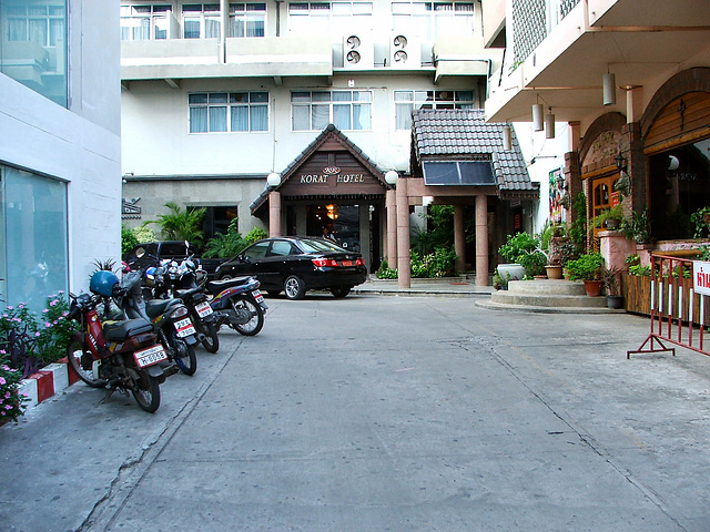 Korat Hotel