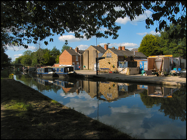 canalside reflections in Jericho