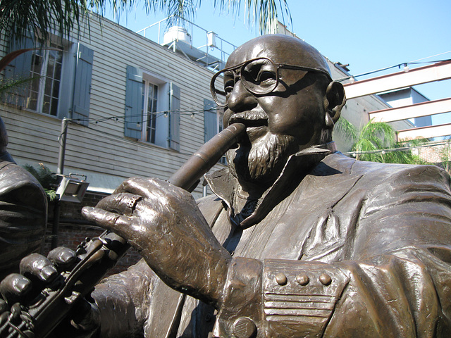 Pete Fountain statue, New Orleans