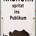 Schild im Nashornstall (Zoo Frankfurt)