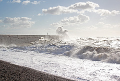 Surging waves - Newhaven - 21.10.2014