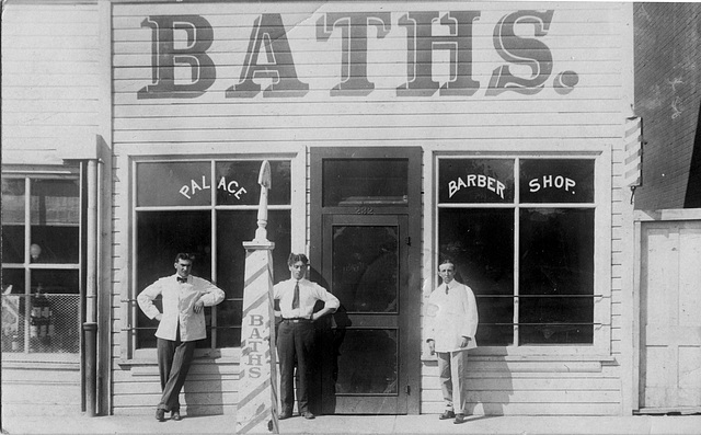 Baths. [Medicine Hat, Alta.]