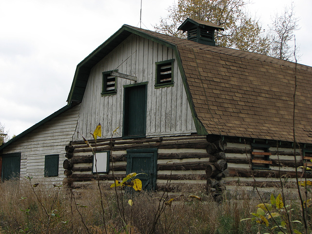 Old Barn at Shannon Terrace
